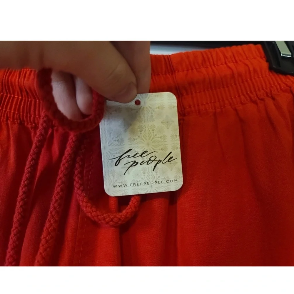 Free People Saylor Poplin Pull-on Shorts Women Bermudas Large Vibrant Red